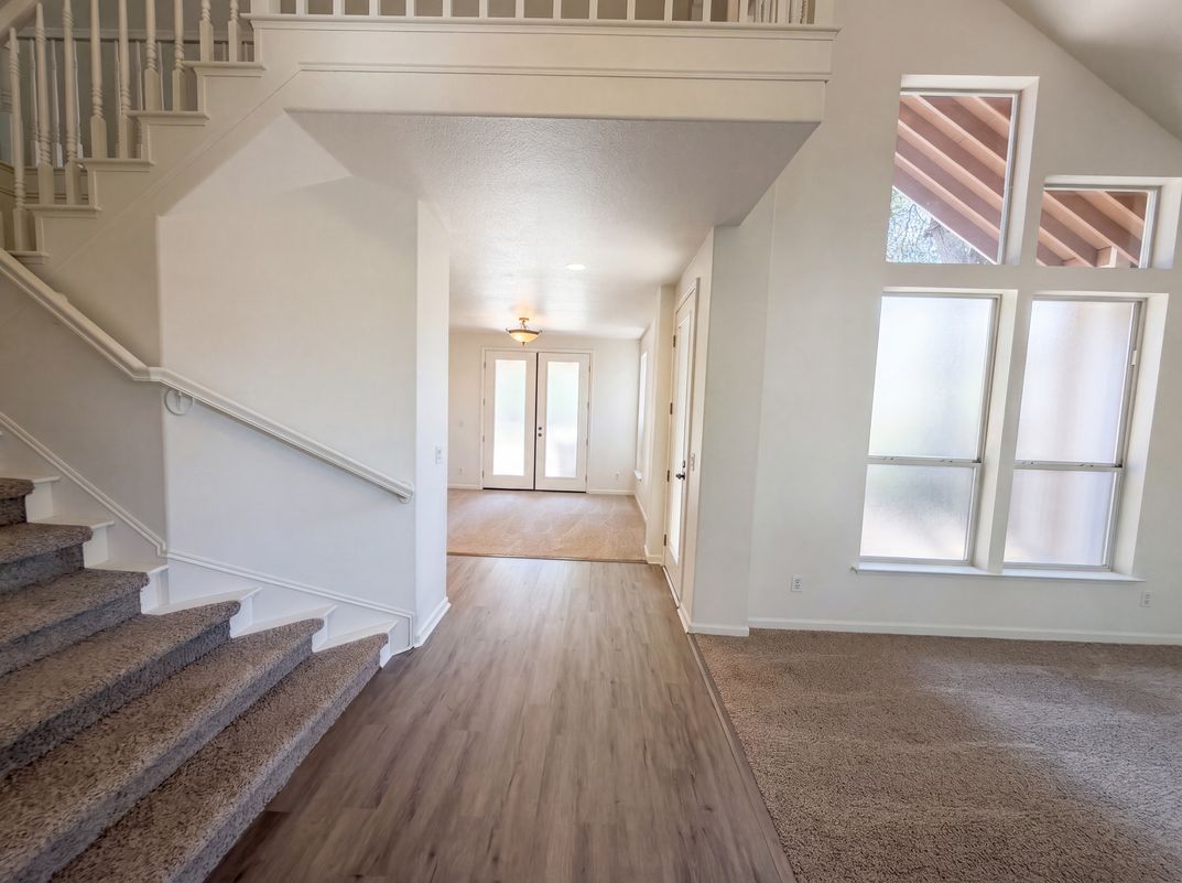 Property photo 3 of 4711 Wildflower Ln