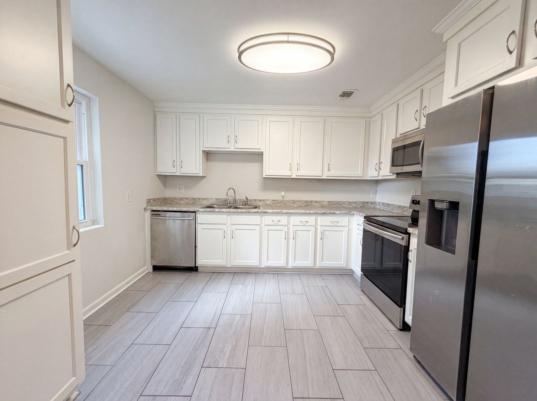 Property photo 2 of 6543 Aires Rd