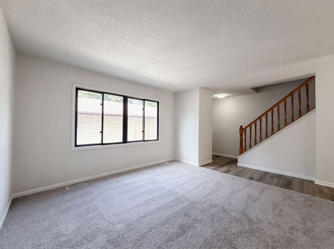 Property photo 3 of 13637 Heather Hills Dr