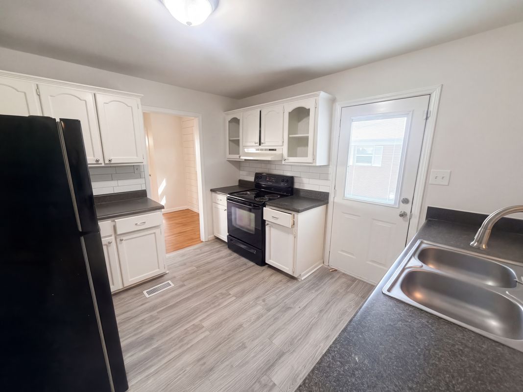 Property photo 2 of 509 Greenbriar Rd
