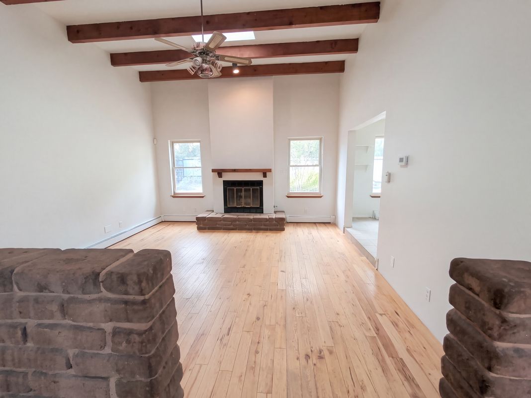 Property photo 3 of 5501 Chapel Dr NW