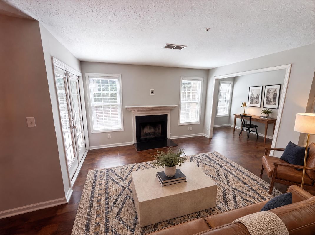 Property photo 3 of 2090 River Heights Walk SE