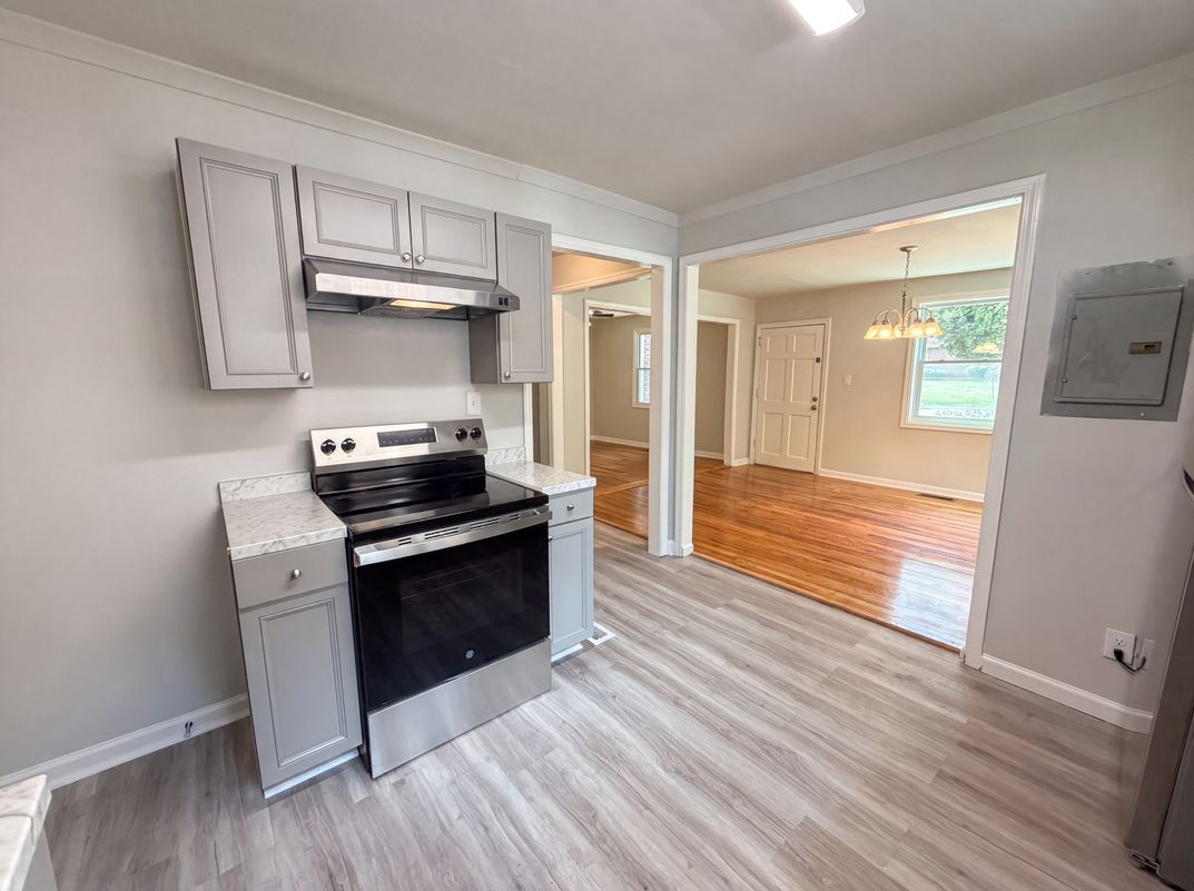 Property photo 3 of 2257 Chappelle St