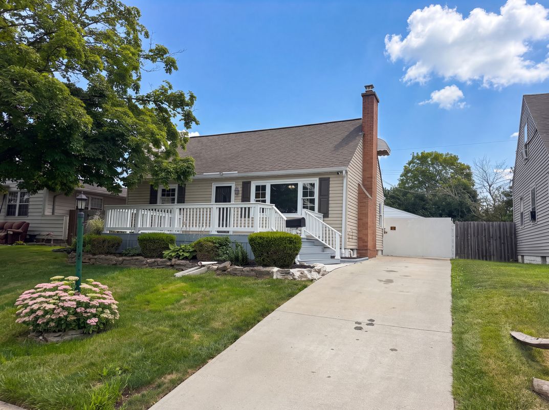 Property photo 1 of 651 Raleigh Dr