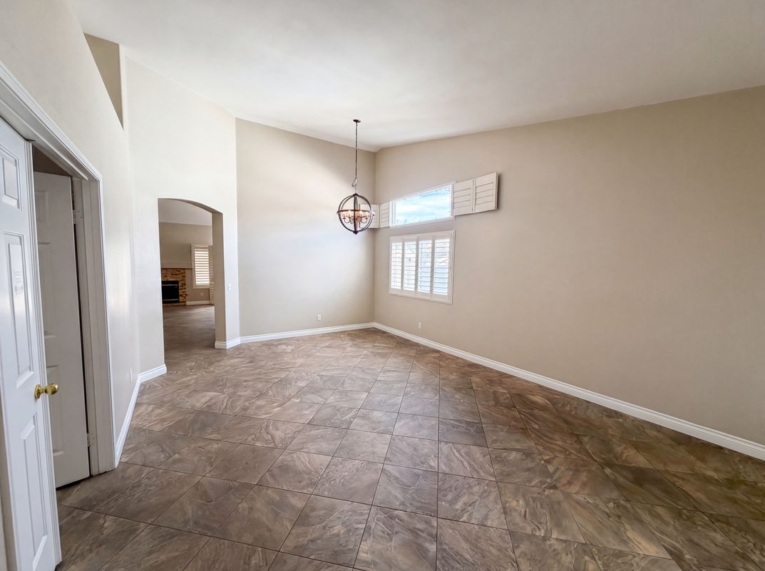 Property photo 3 of 3630 Vanderbilt Dr