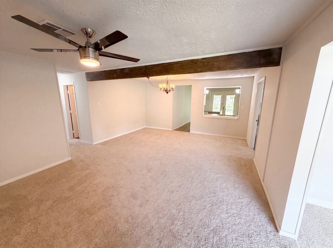 Property photo 3 of 10502 Bessemer St