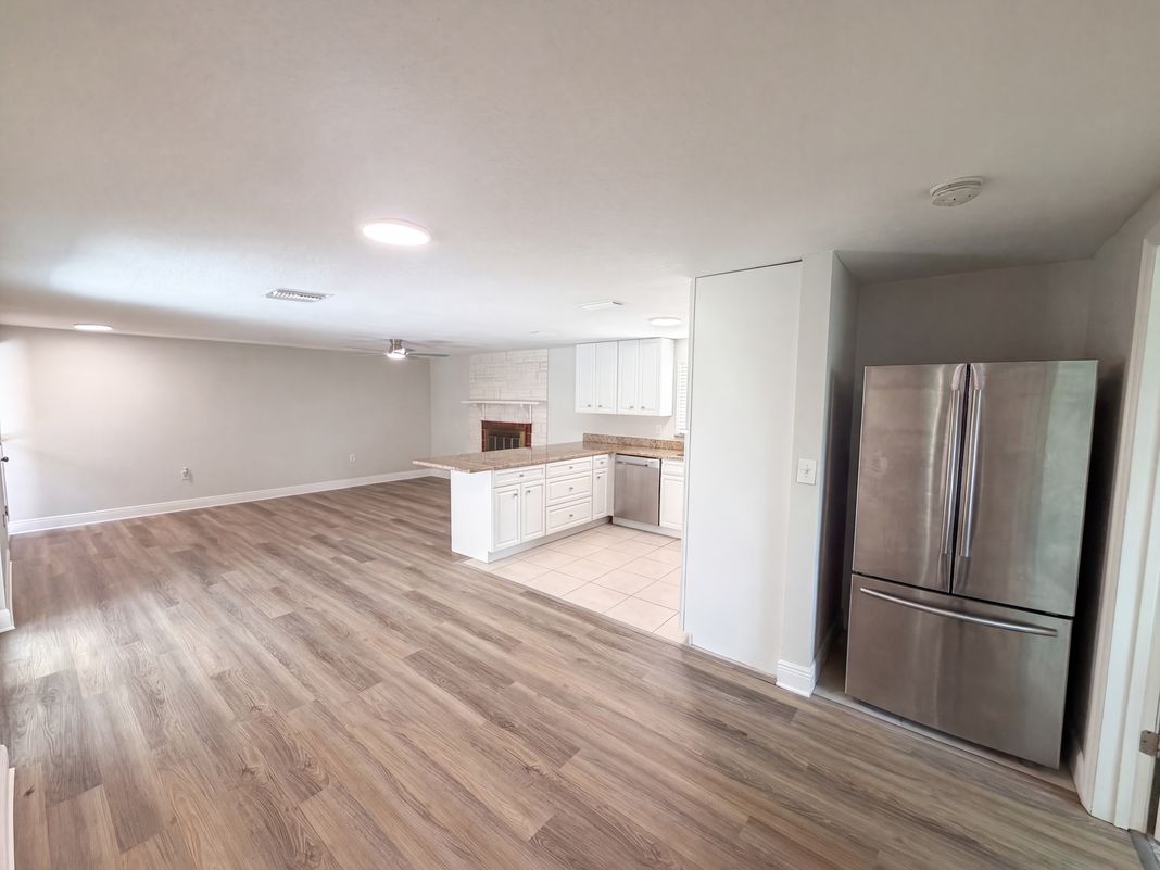 Property photo 2 of 5324 Reef Dr