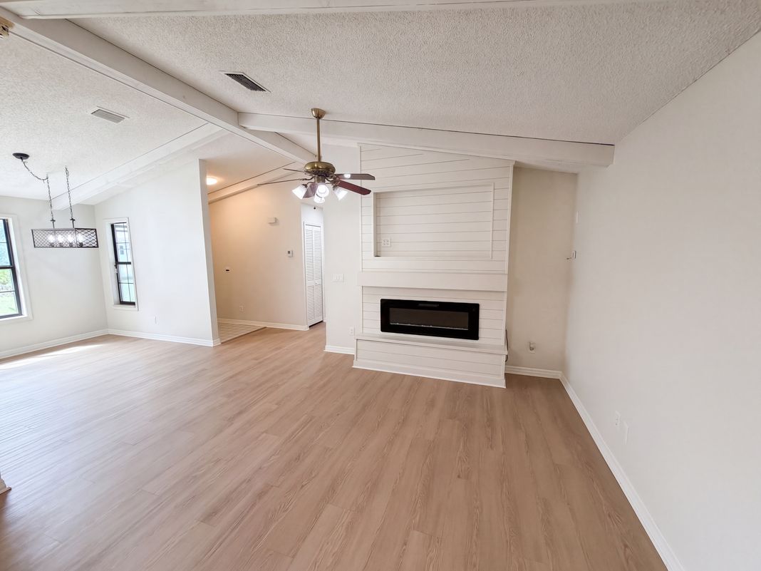 Property photo 3 of 4800 Robert St