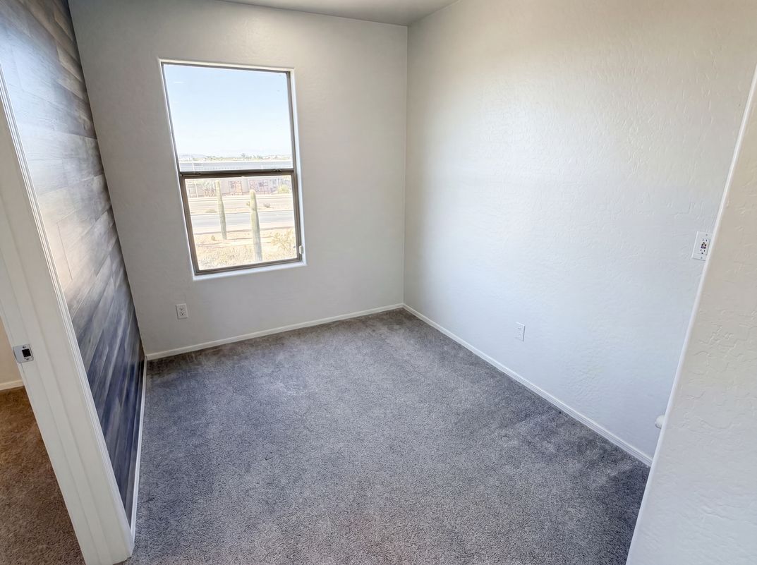 Photo 20 of 40 of 2513 W Florentine Rd, Phoenix, AZ
