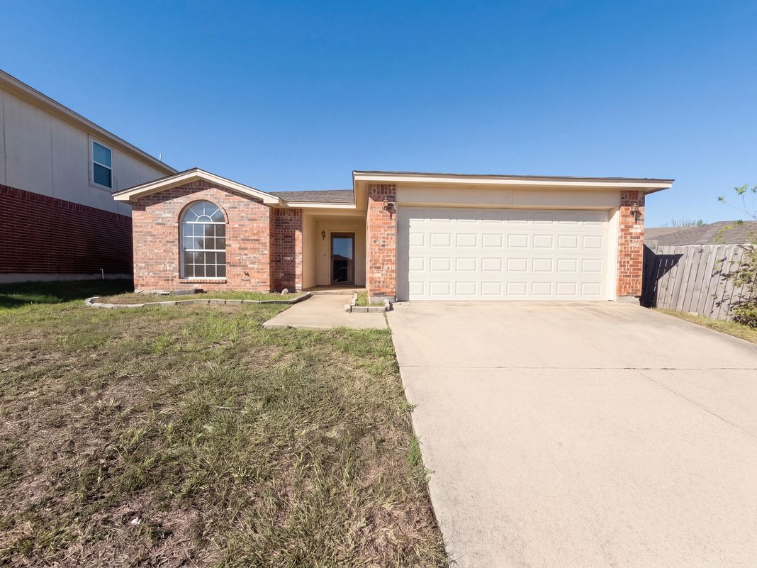 Property photo 1 of 6704 Pony Express Trl