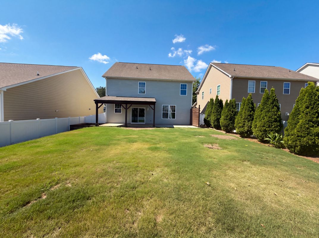 Photo 16 of 18 of 7020 Chrysanthemum Rd, Lancaster, SC