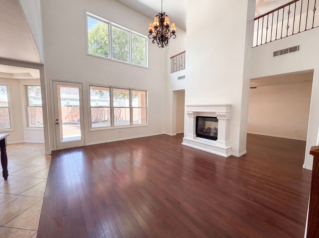 Property photo 3 of 4118 W Saint Anne Ave
