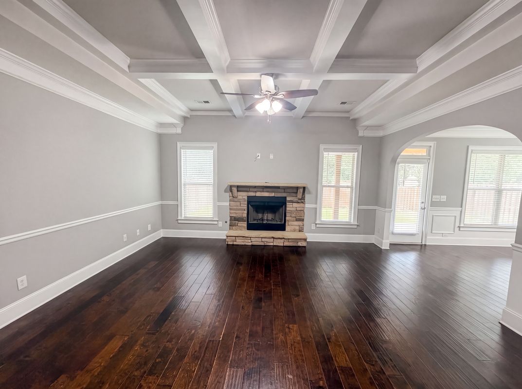 Property photo 3 of 148 Pink Camellia Ln