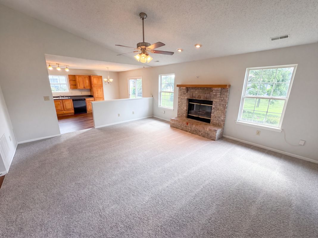 Property photo 3 of 4253 Useppa Ct