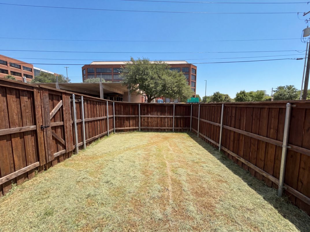 Photo 16 of 20 of 17628 Bottlebrush Dr, Dallas, TX