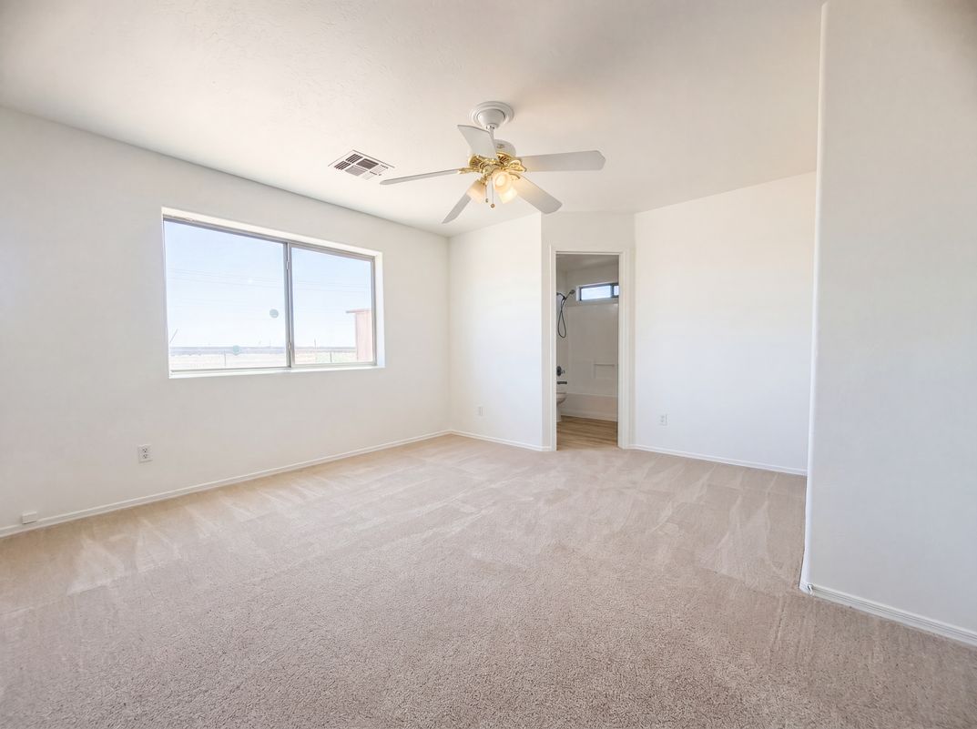 Photo 10 of 16 of 5829 E Preakness Dr, San Tan Valley, AZ