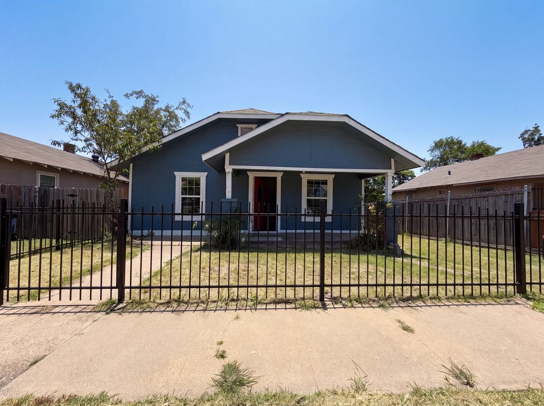 Property photo 1 of 2832 Avenue I