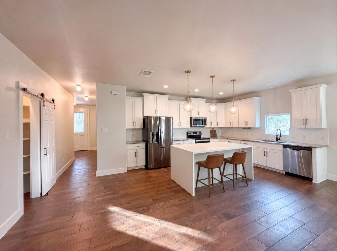 Property photo 3 of 50 Whispering Valley Dr