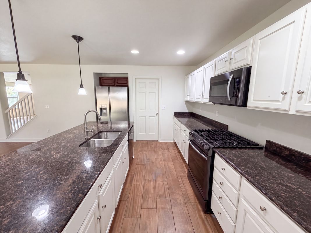 Property photo 2 of 13480 Uinta St