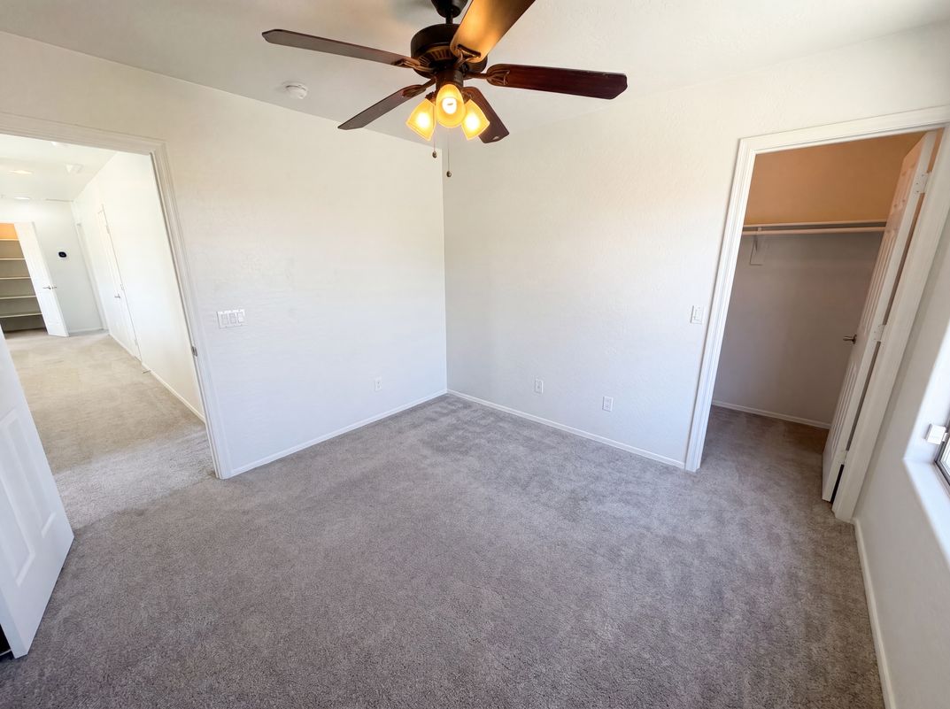 Photo 23 of 40 of 2513 W Florentine Rd, Phoenix, AZ
