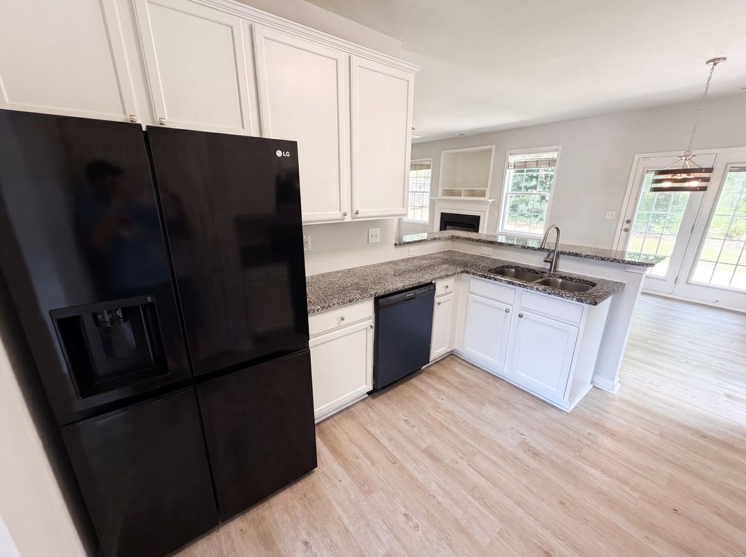 Photo 9 of 30 of 11528 Erwin Ridge Ave, Charlotte, NC