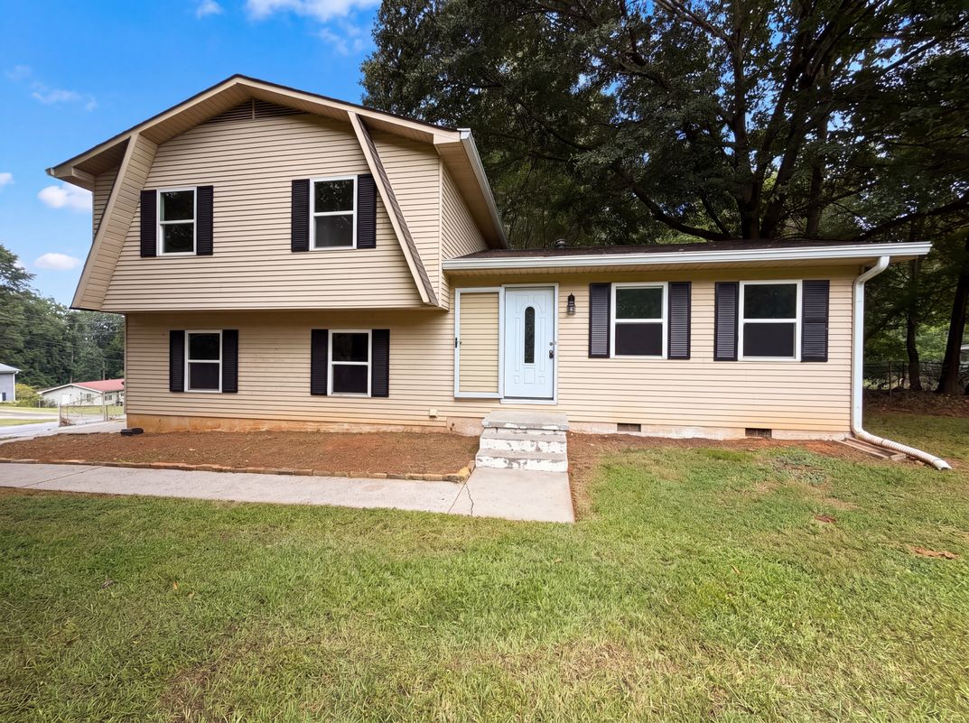 Property photo 1 of 3691 Lavilla Dr