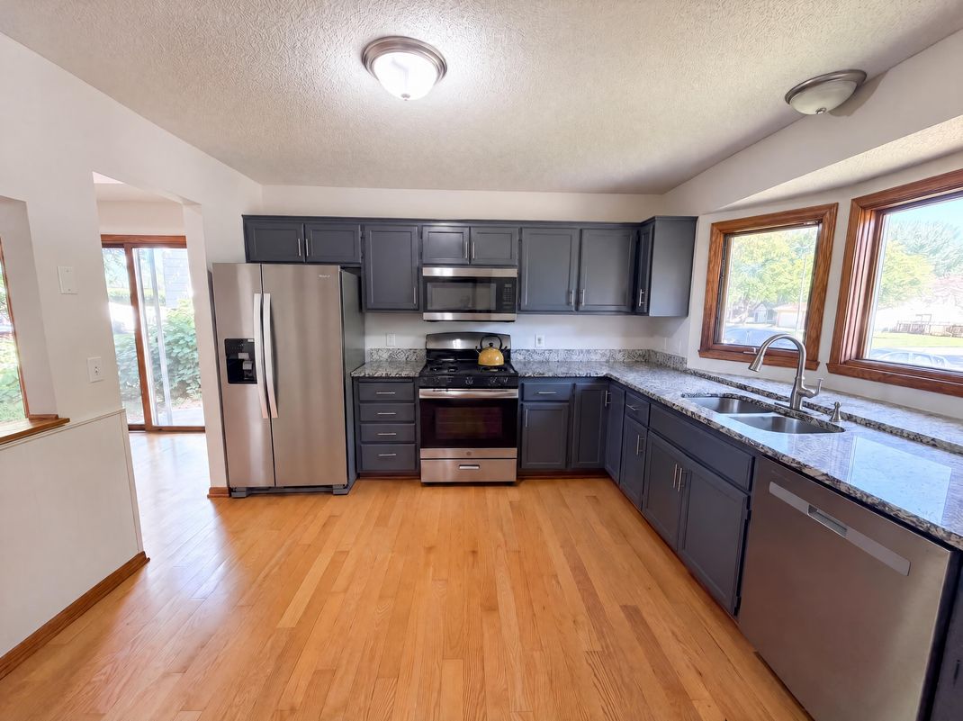 Property photo 2 of 7537 Fairfield Rd