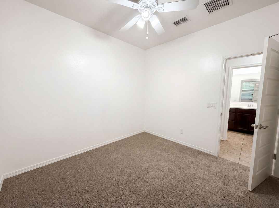 Photo 20 of 23 of 112 E Bernie Ln, Gilbert, AZ