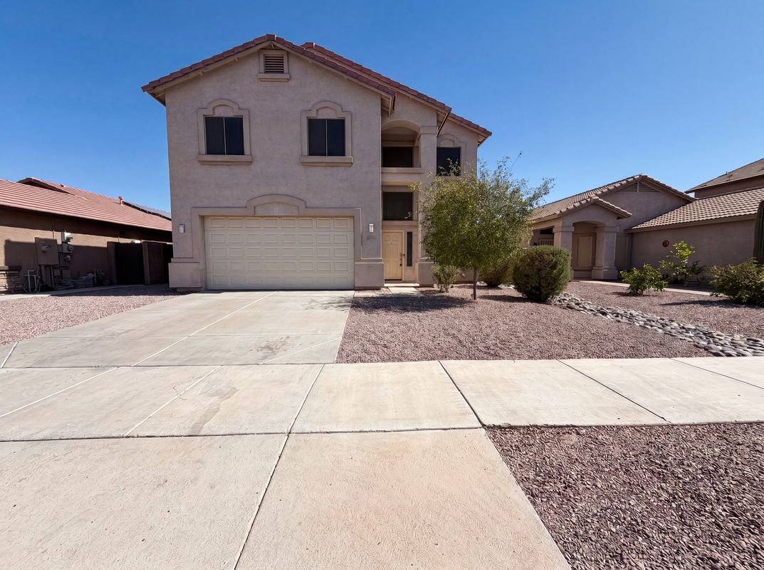 Property photo 1 of 17249 W Cocopah St