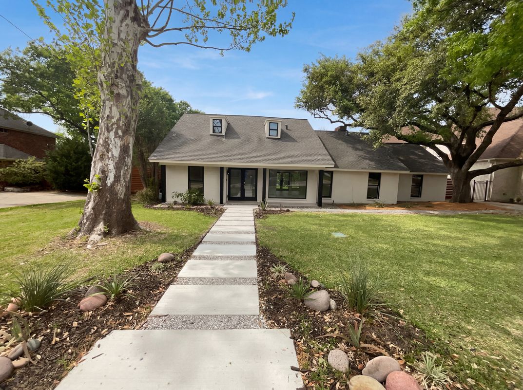 Property photo 1 of 7121 Winding Creek Rd
