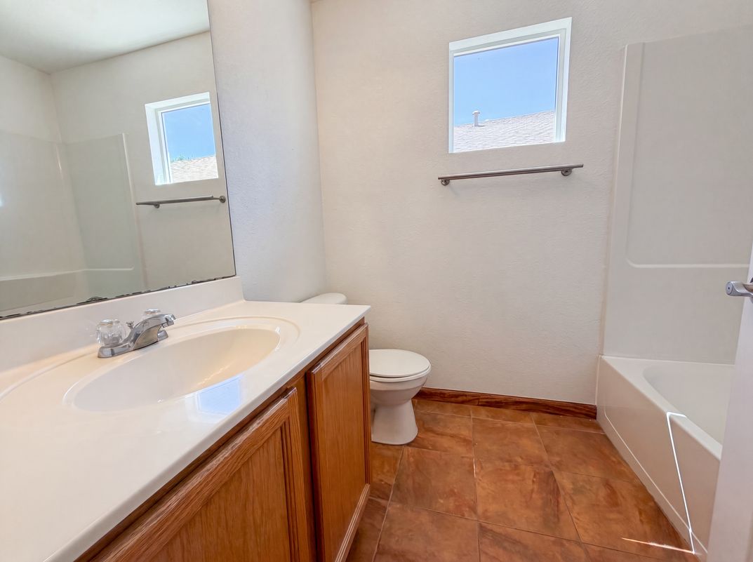 Photo 11 of 18 of 345 Peaceful Meadows Dr NE, Rio Rancho, NM