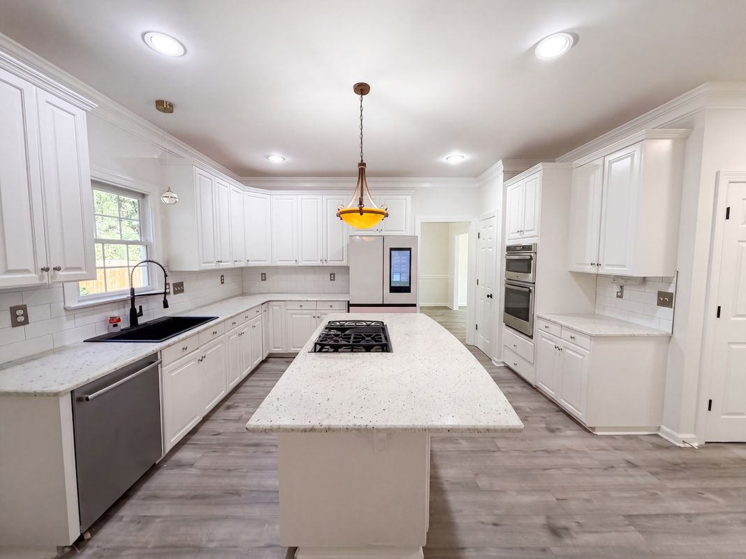 Property photo 2 of 12209 Willingdon Rd