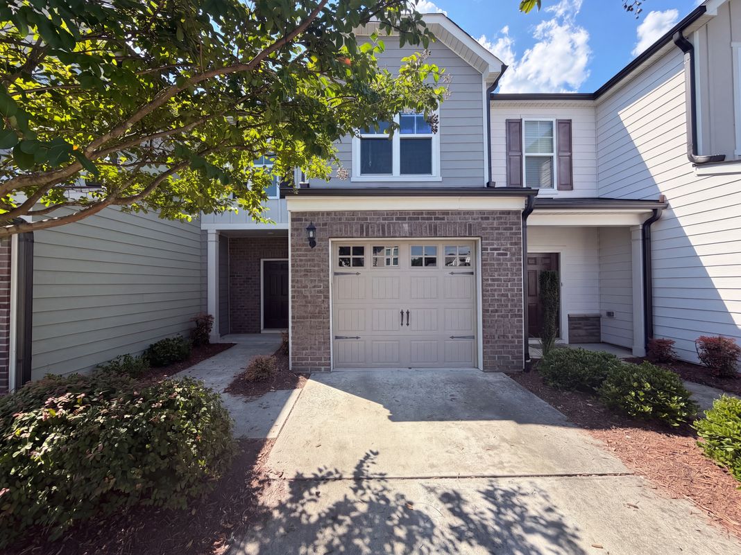 Property photo 1 of 1053 Laceflower Dr