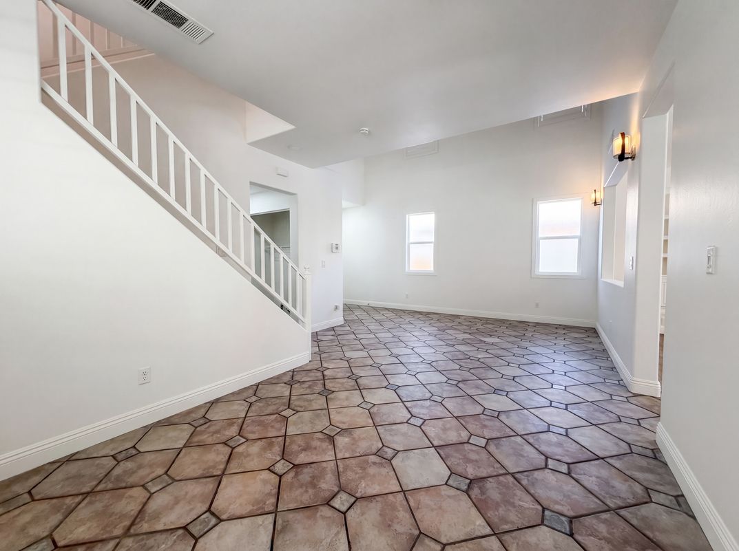 Photo 10 of 31 of 1863 Poetic Valley Cir, Henderson, NV
