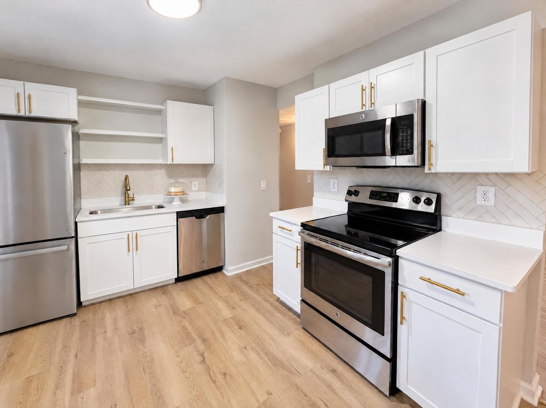 Property photo 2 of 112 Riverview Ct