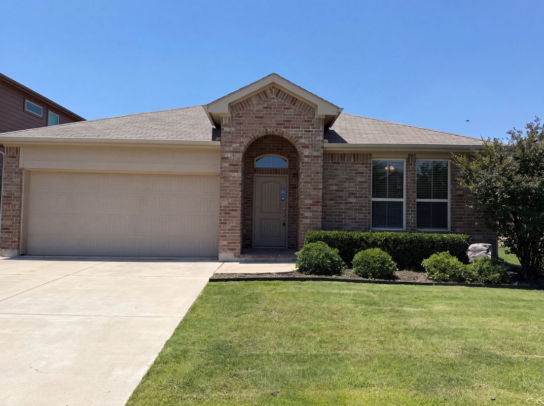Property photo 1 of 4312 Chicory Ct