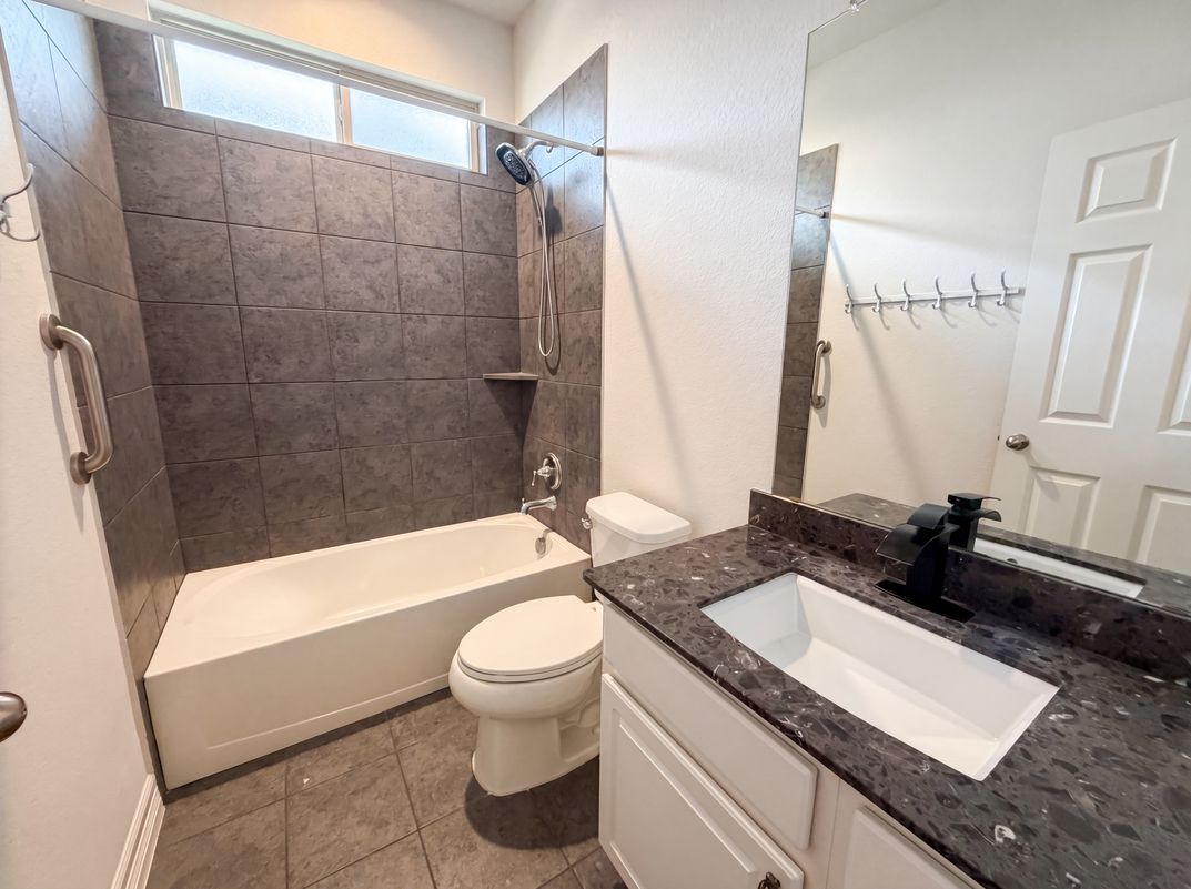 Photo 16 of 19 of 1604 Hollowback Dr, Leander, TX