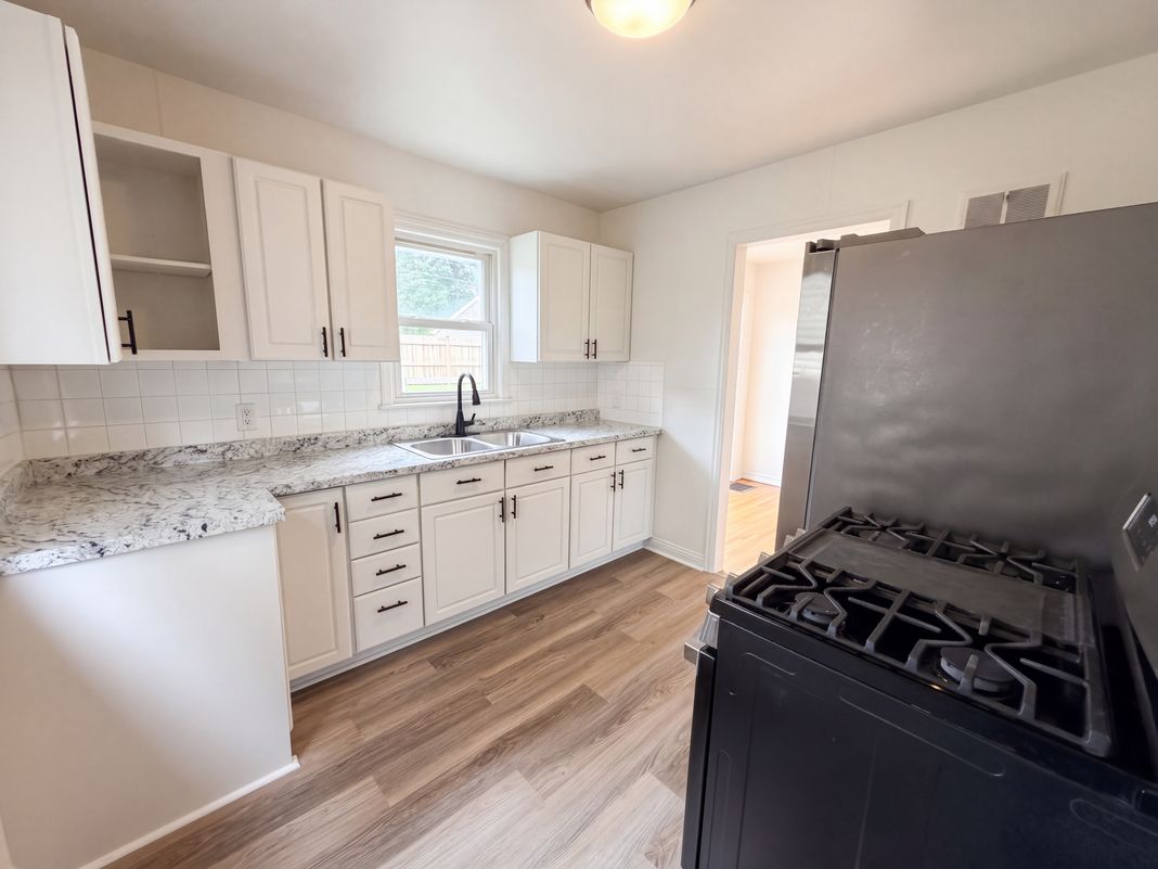 Property photo 2 of 7221 Minnetonka Blvd