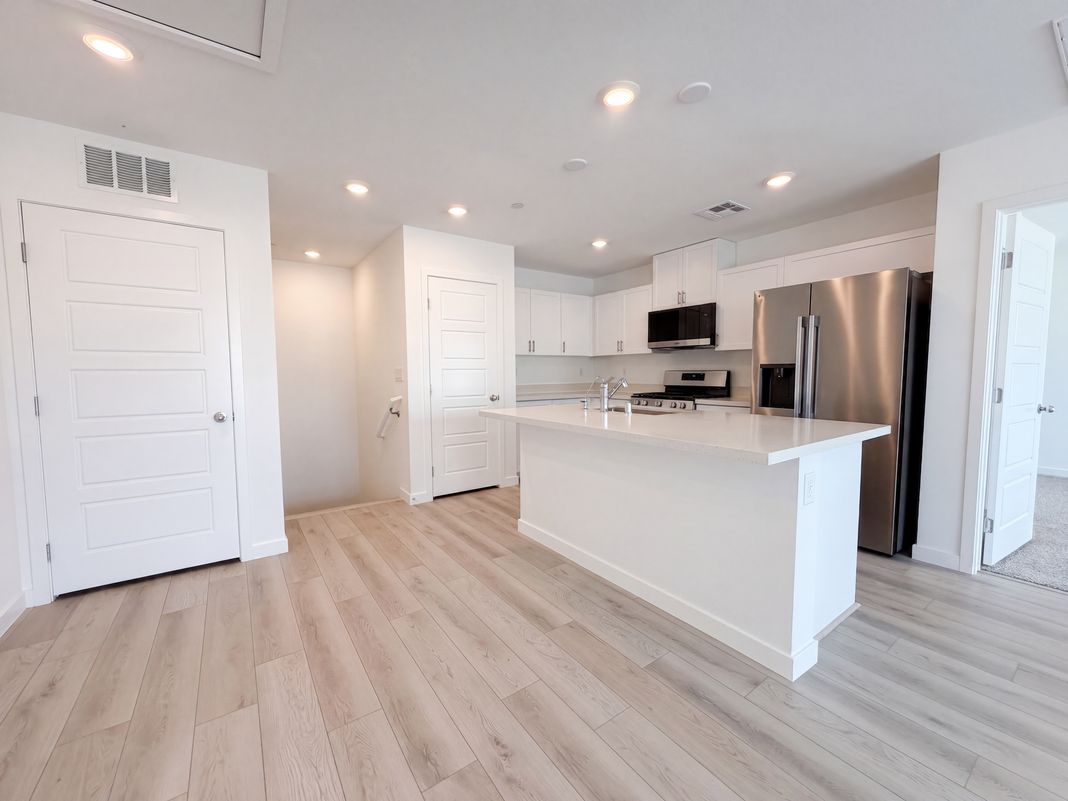Property photo 3 of 543 Bellum Dr Unit 1061