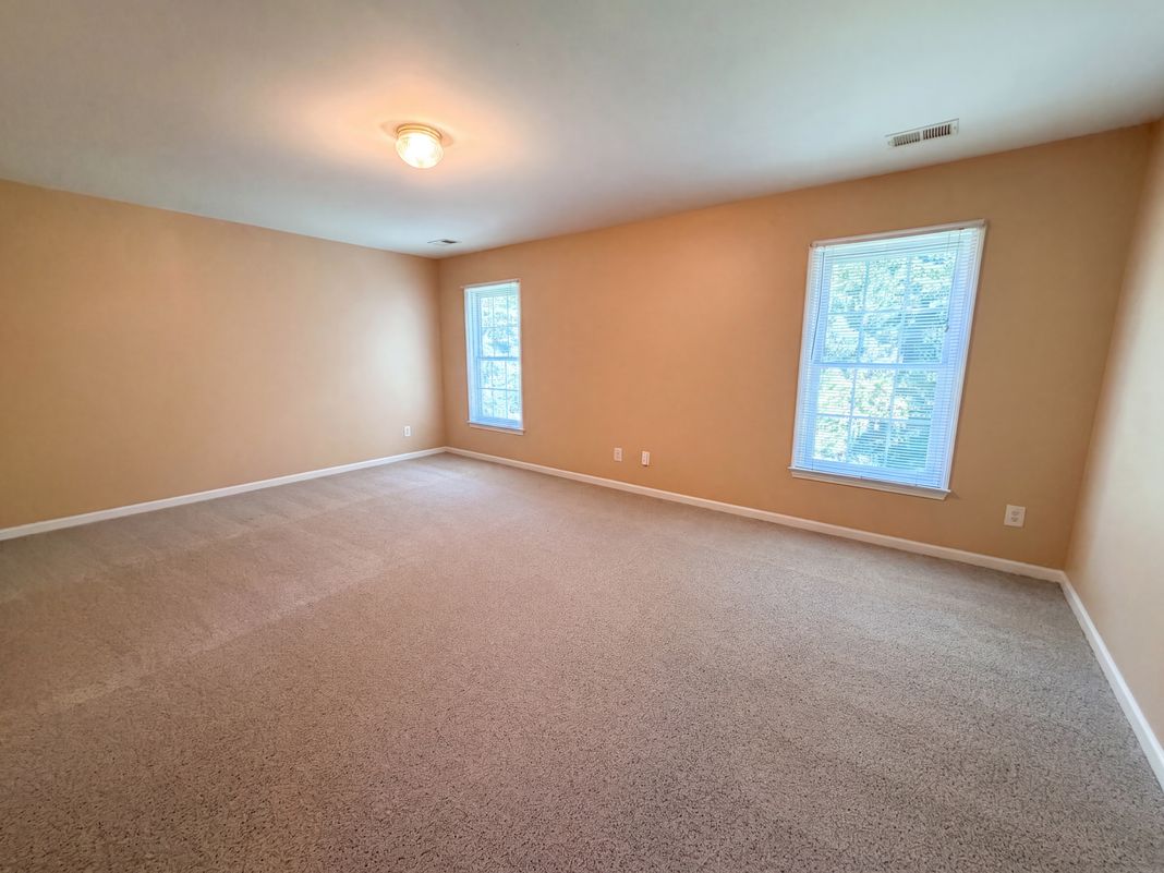 Photo 15 of 26 of 3106 Arklow Rd, Charlotte, NC