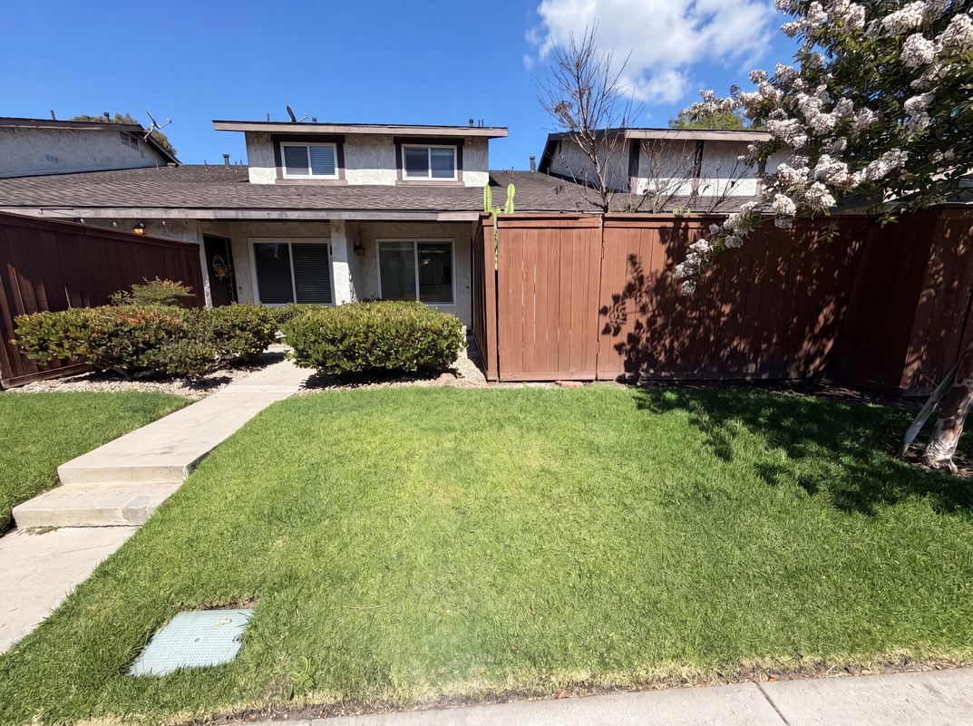 Property photo 1 of 22432 S Vermont Ave Unit 2