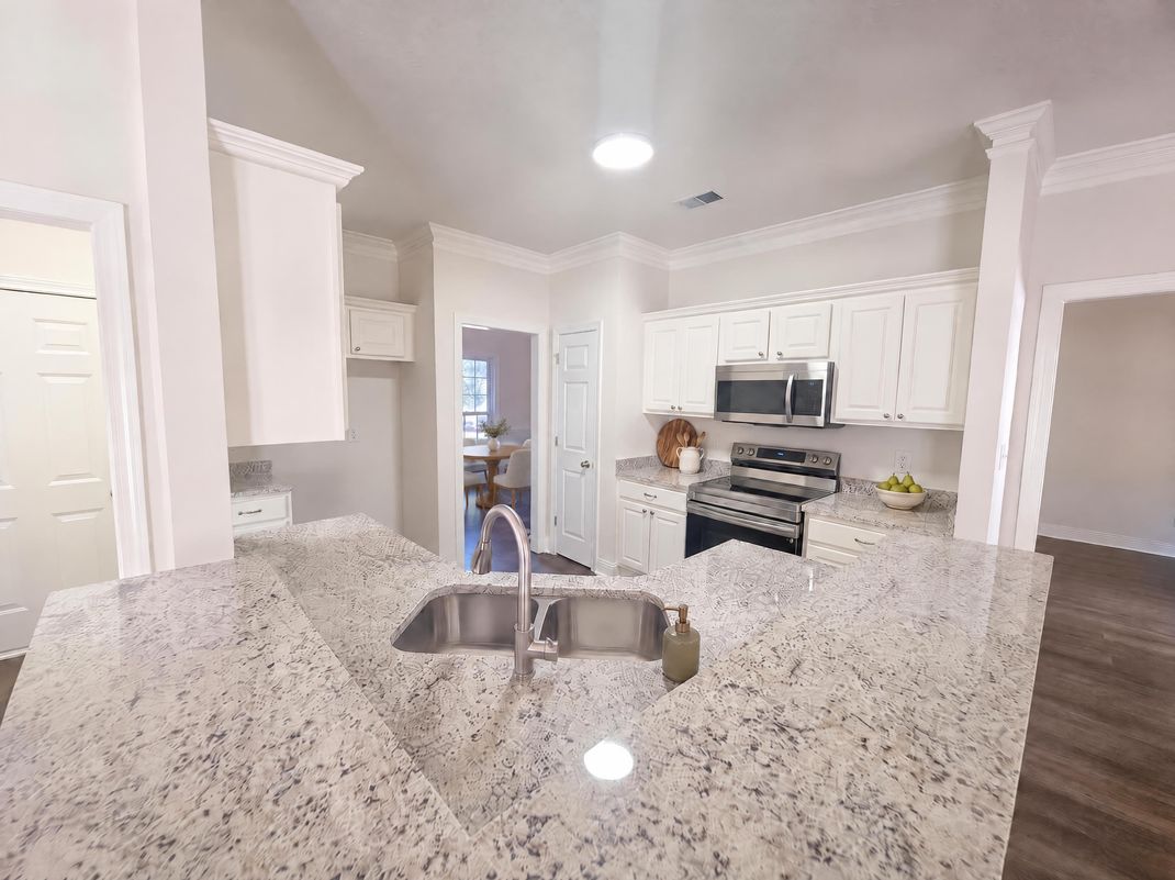 Property photo 2 of 100 Pine Shoals Trl