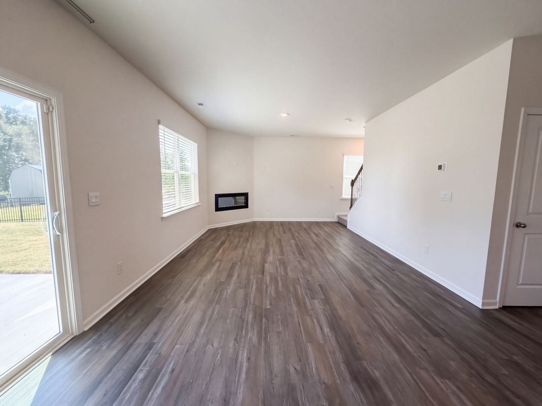 Property photo 3 of 3049 Sassafras Trl