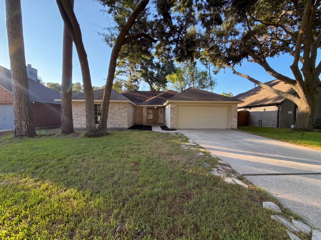 Property photo 1 of 18614 Twigsworth Ln