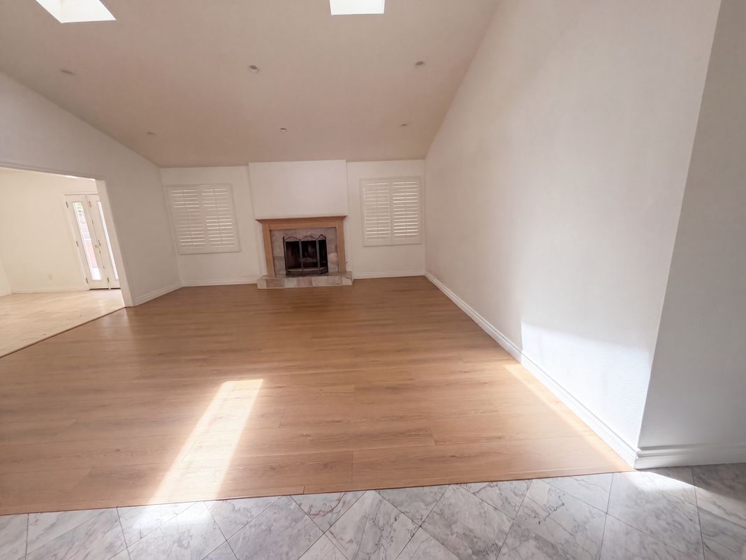 Property photo 3 of 7365 Pomelo Dr