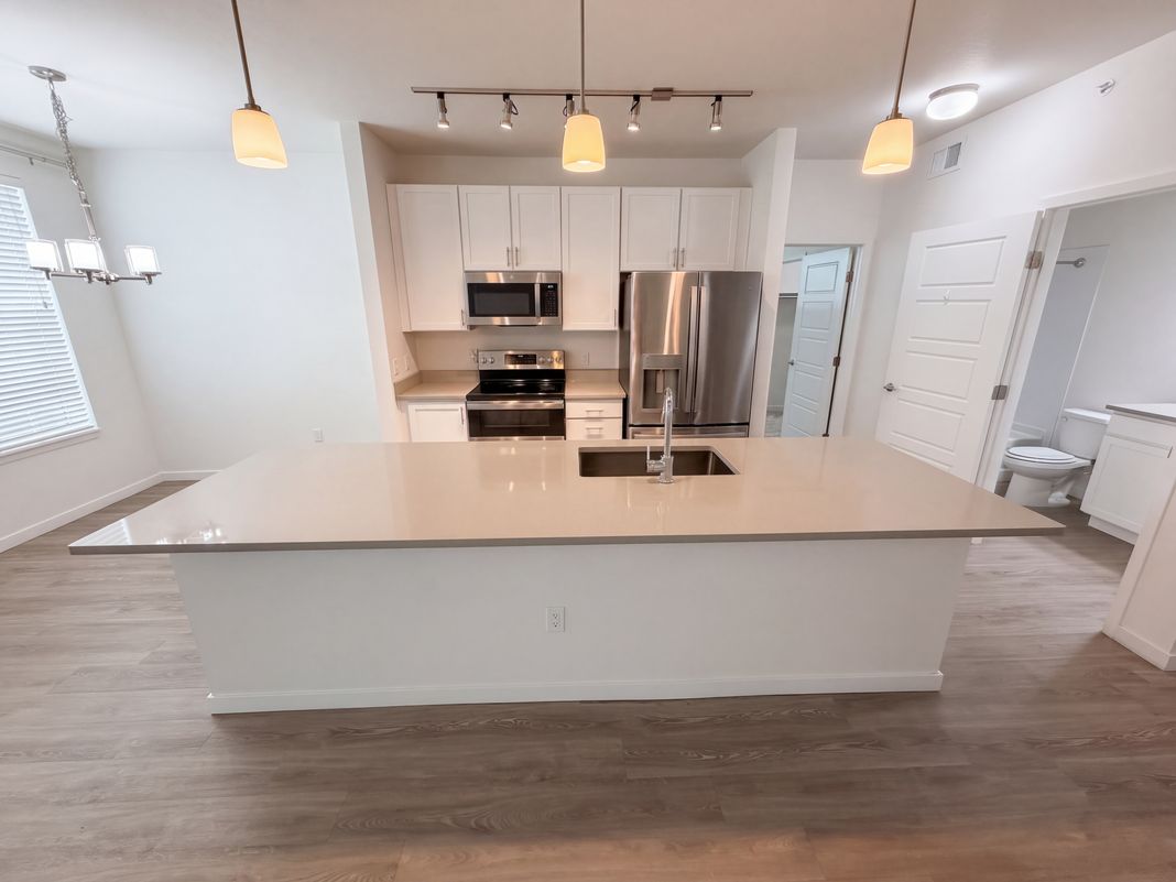 Property photo 2 of 17297 Wilde Ave Unit 102