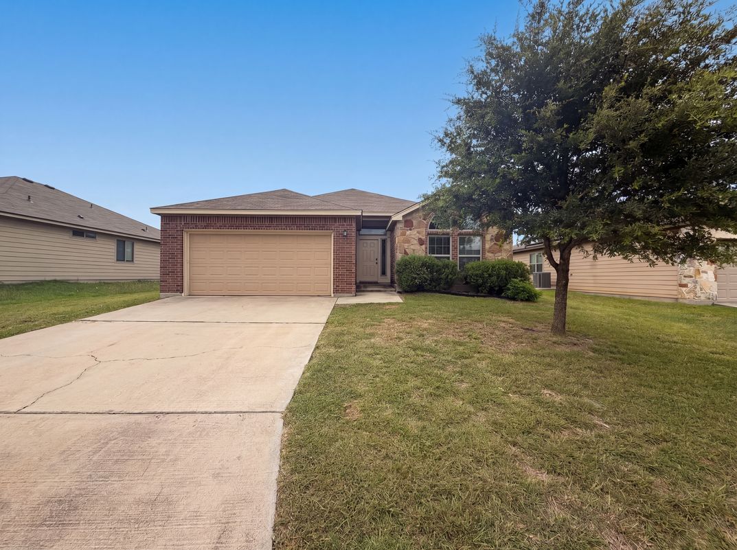 Photo 14 of 16 of 1023 Roanoke Dr, Temple, TX