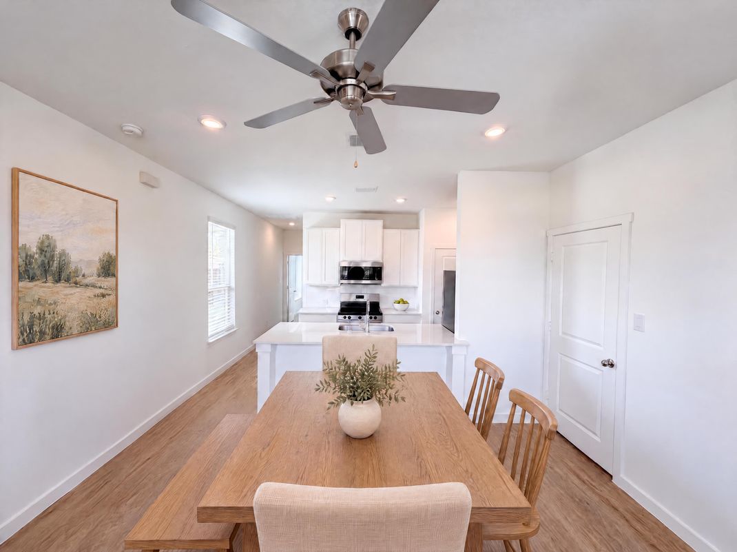 Property photo 2 of 201 Loving Trl