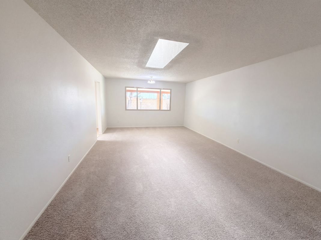 Property photo 3 of 8301 N 47th Dr