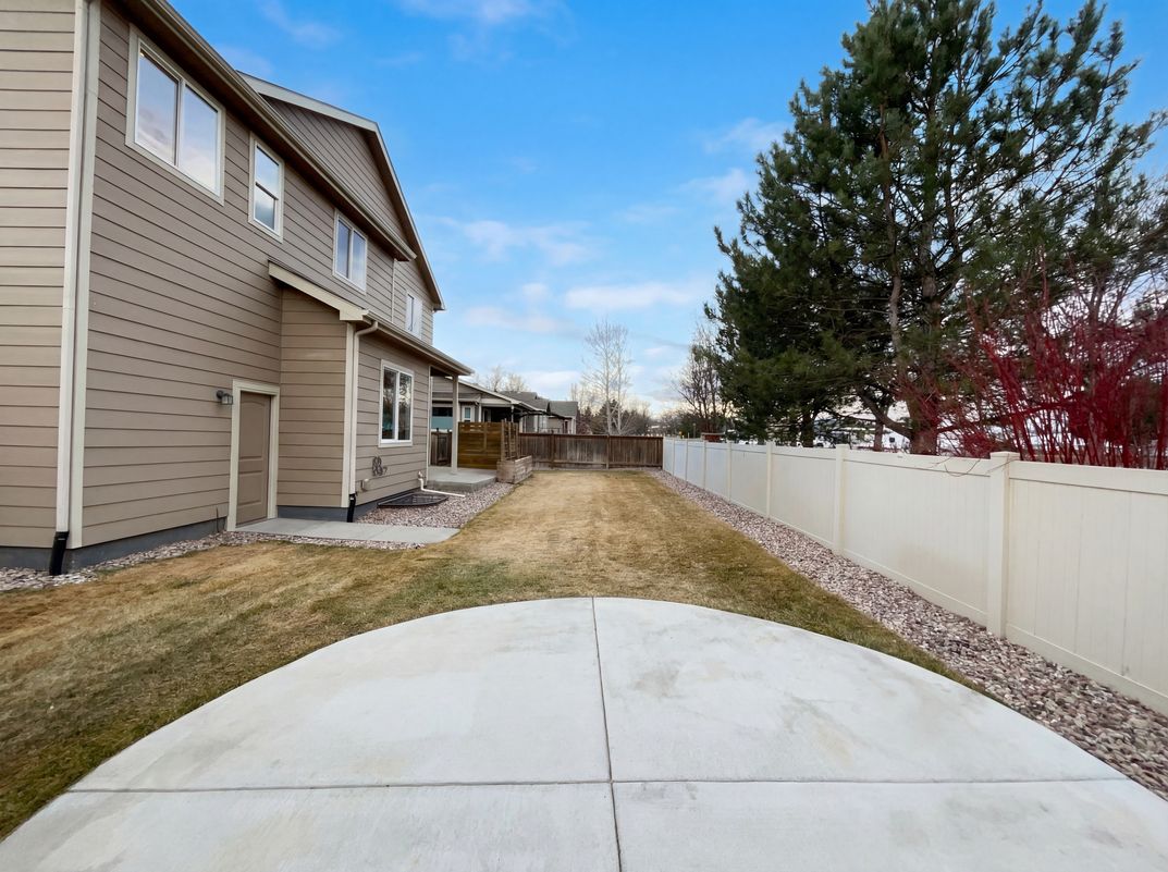 Photo 6 of 27 of 745 Mount Massive St, Berthoud, CO